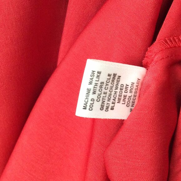 Cato Women’s Plus Size 22/24 Button Up Blouse Red Long Sleeve Stretch Fitted - Picture 8 of 10